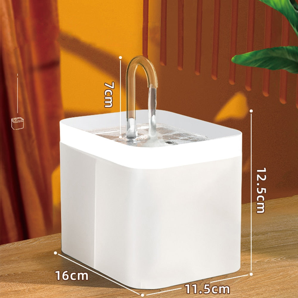 Fuente de agua automática para perros y gatos de interior 